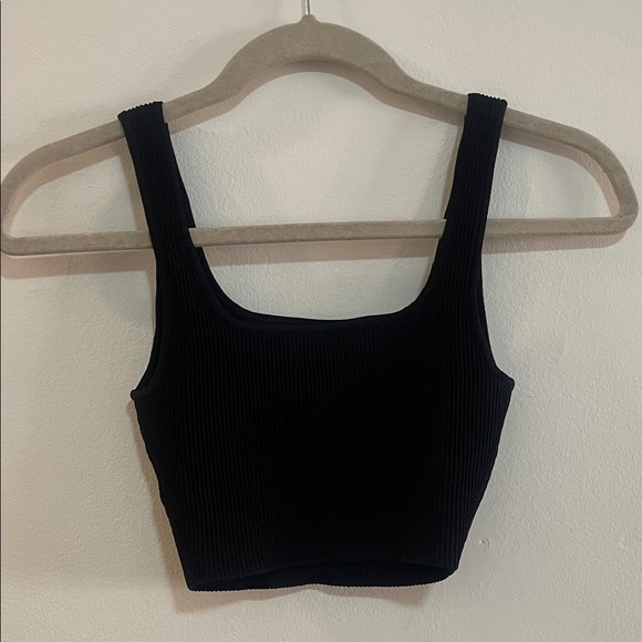 Babaton Black Ribbed Tank Top - Picture 3 of 3
